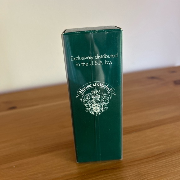 Goebel First Edition Santa Ornament - Picture 4 of 12